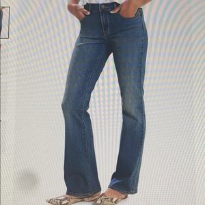 Levi’s Women’s Classic Bootcut Jeans